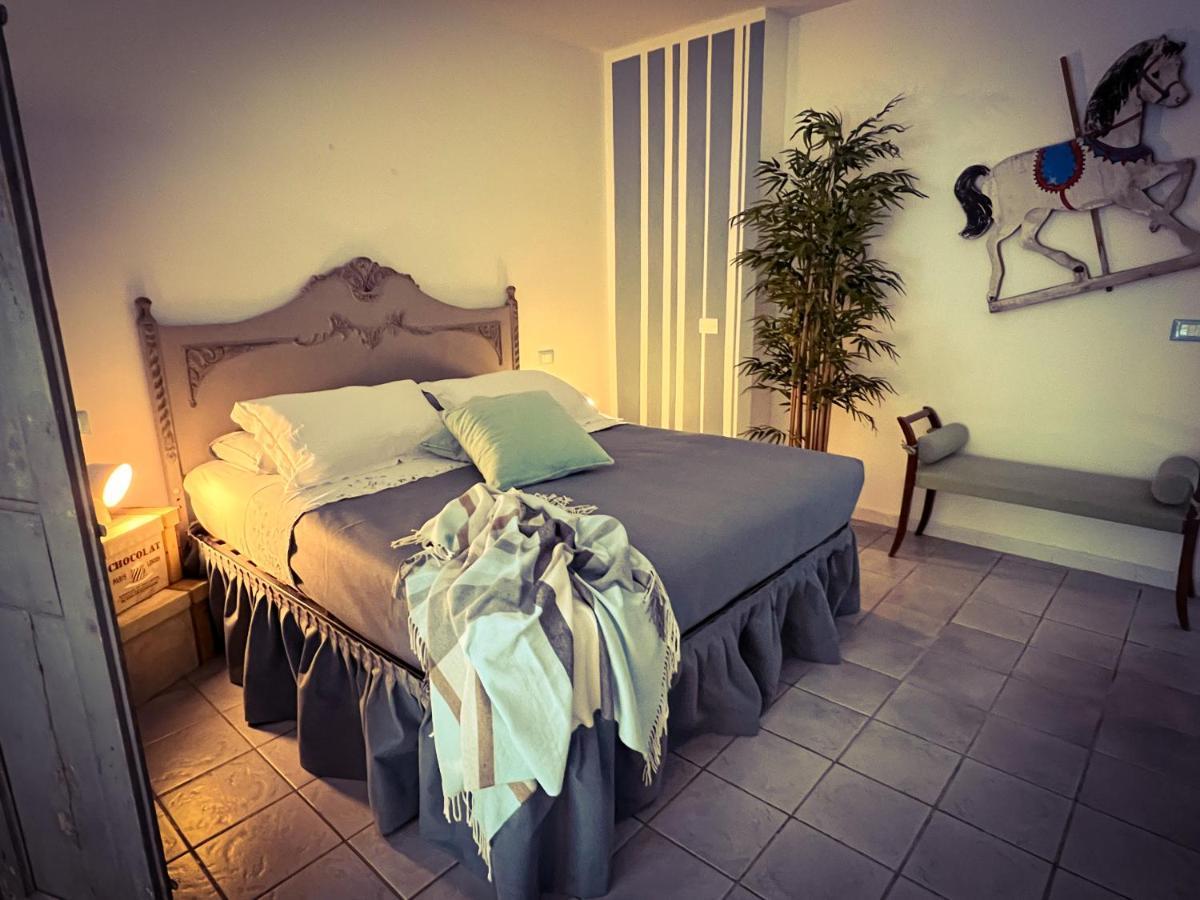 Bed and Breakfast Le Pinette Ameglia Exterior foto