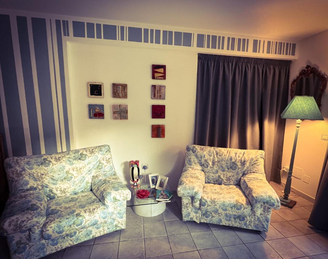 Bed and Breakfast Le Pinette Ameglia Exterior foto