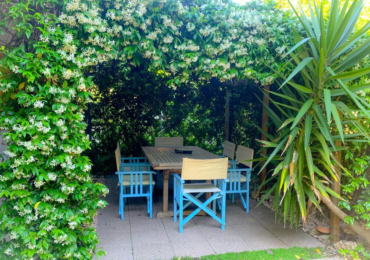 Bed and Breakfast Le Pinette Ameglia Exterior foto