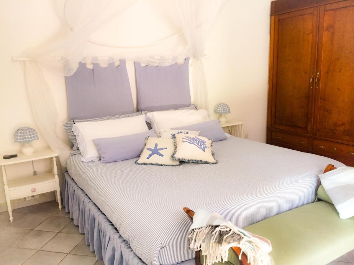 Bed and Breakfast Le Pinette Ameglia Exterior foto